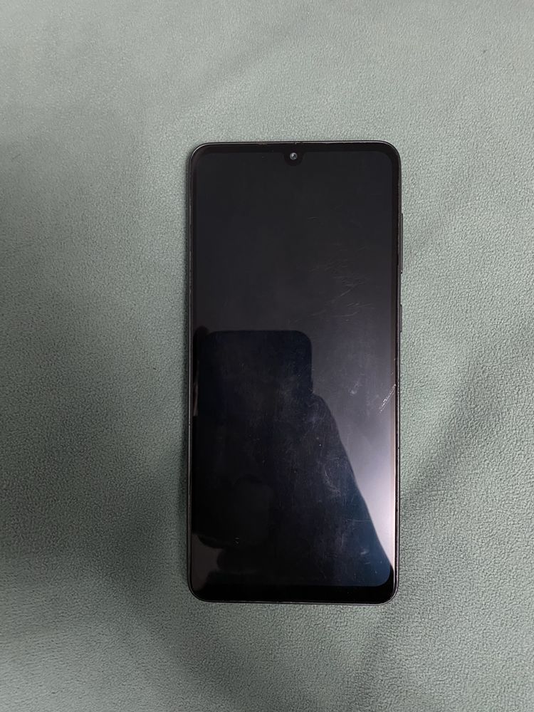 Samsung A33 Почти новый