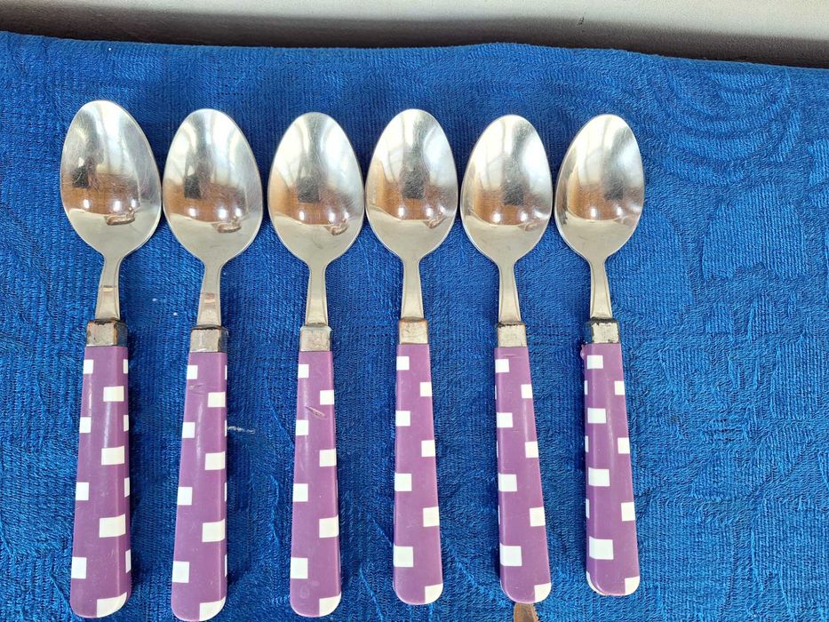 Set tacamuri 11 piese, inox - plastic