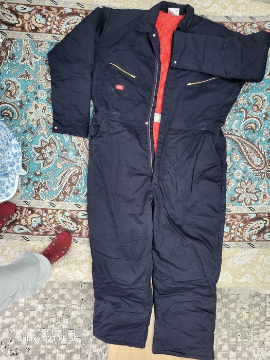 Продается спецодежда новая