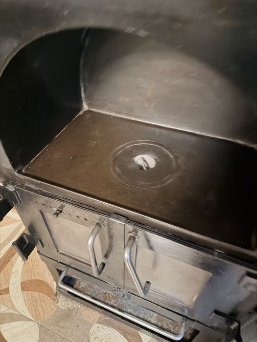 Semineu masiv in 2 usi cu plita