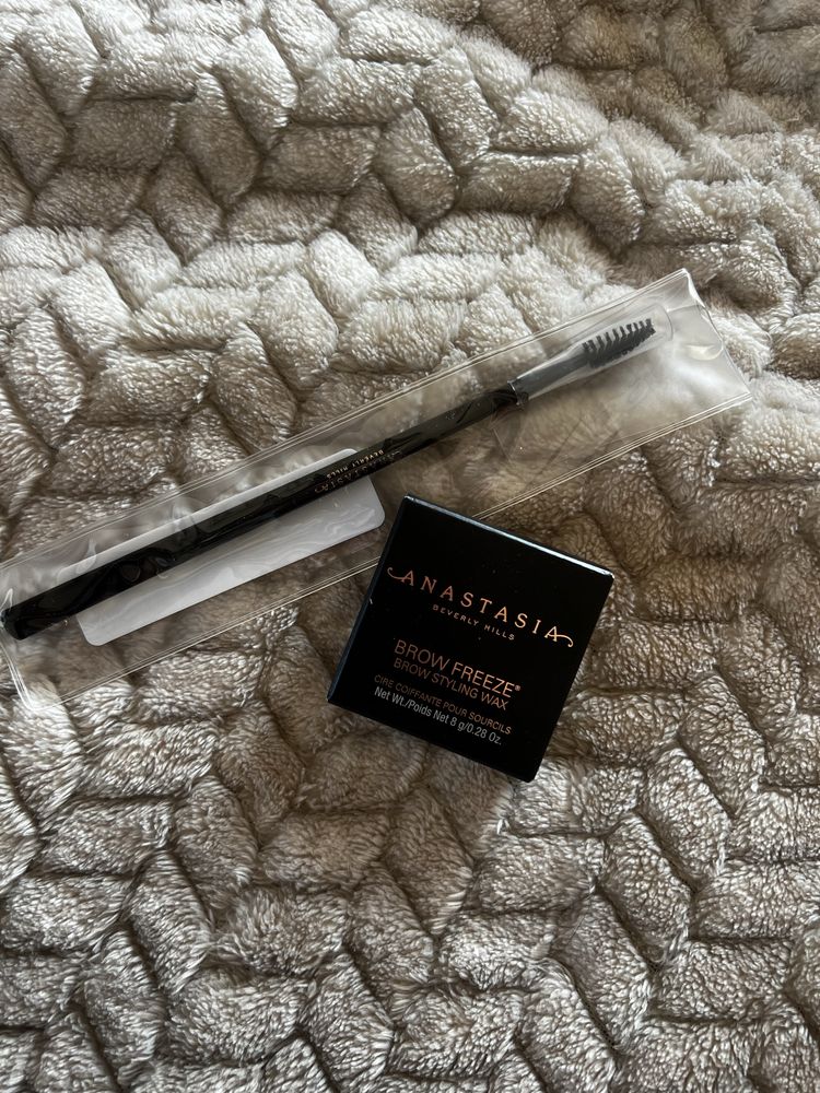 Гел за вежди и четка anastasia beverly hills