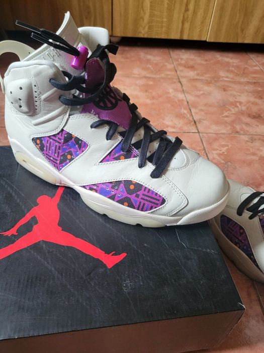 Vând s au schimb jordan retro 6
