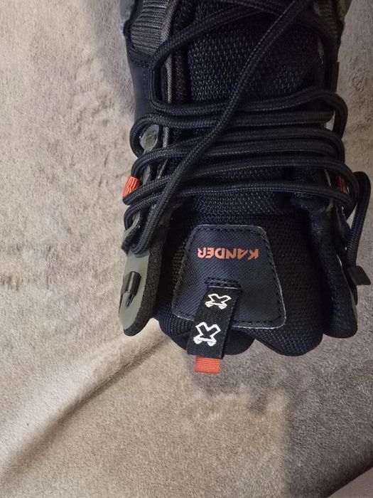 Туристически обувки.