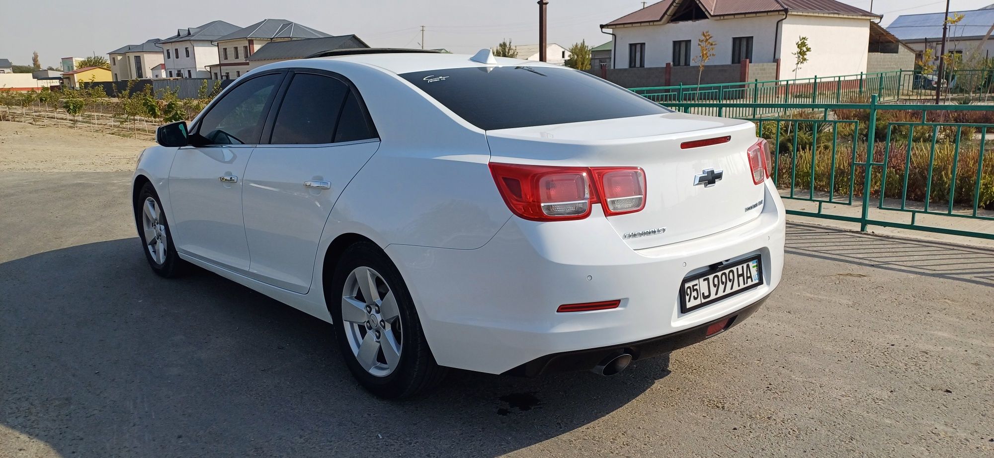 Malibu satiladi.