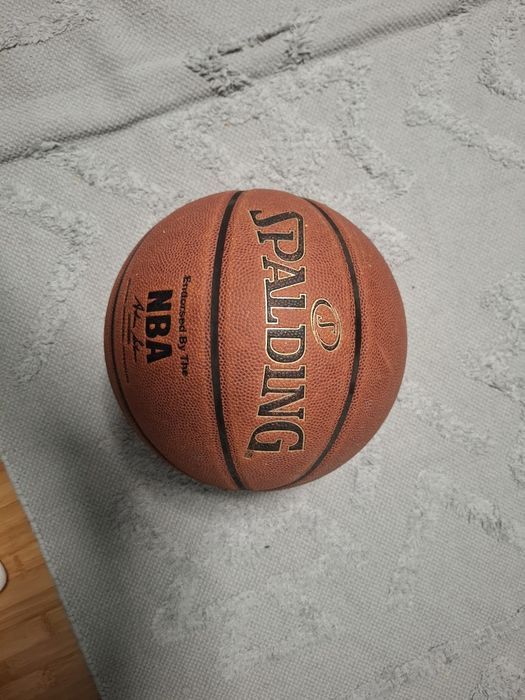Minge de baschet Spalding Gold Series NBA – calitate premium