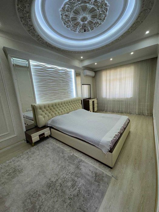 Просторная 4-комнатная квартира с ремонтом