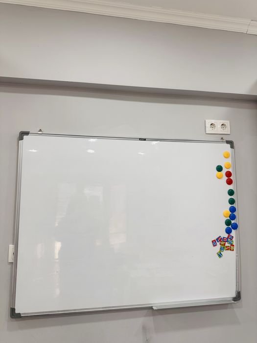 Доска маркерная магнитная DELI 120х90