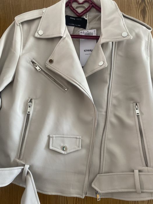 Ново кожено яке..