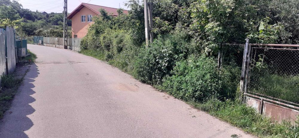 Teren de vanzare - Catina, Floresti