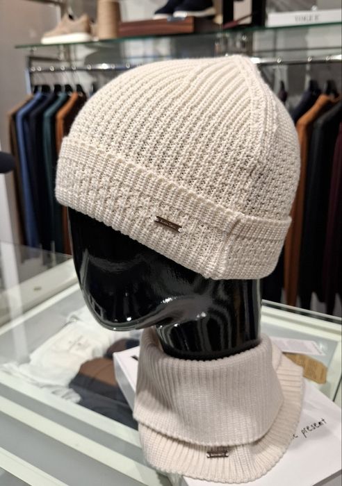 Enrico Cerini Shapkalari