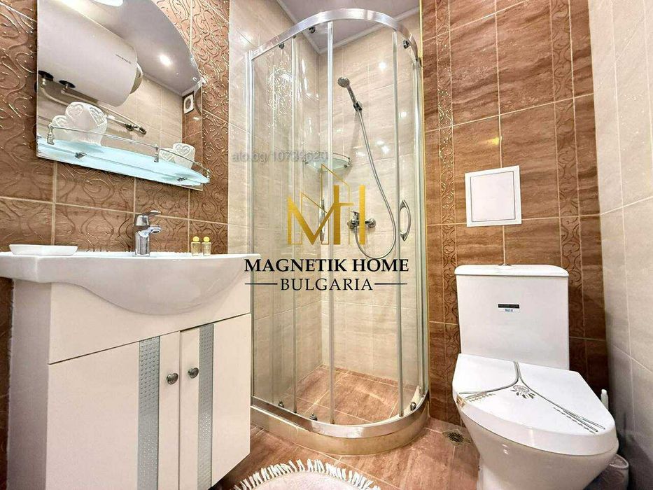 Дава се под наем Двустаен апартамент в Бургас, Център - 67 кв.м за 510 € - Снимка #4