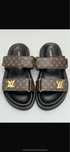 Papuci Louis Vuitton