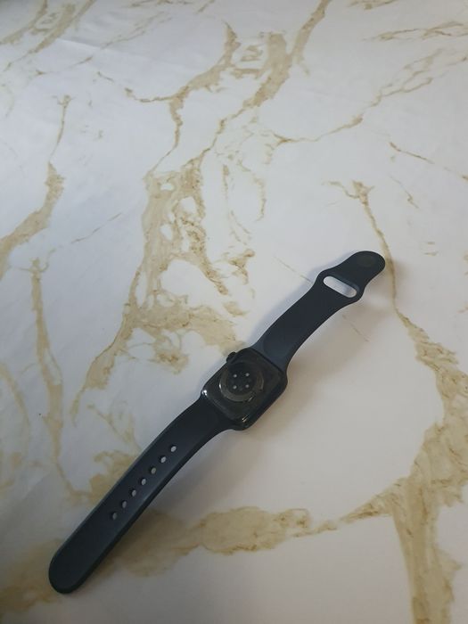 Apple Watch Series 8