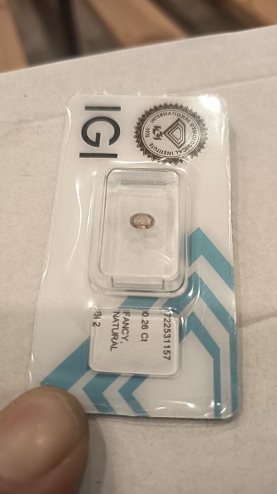 Diamant oval 0.26 carate