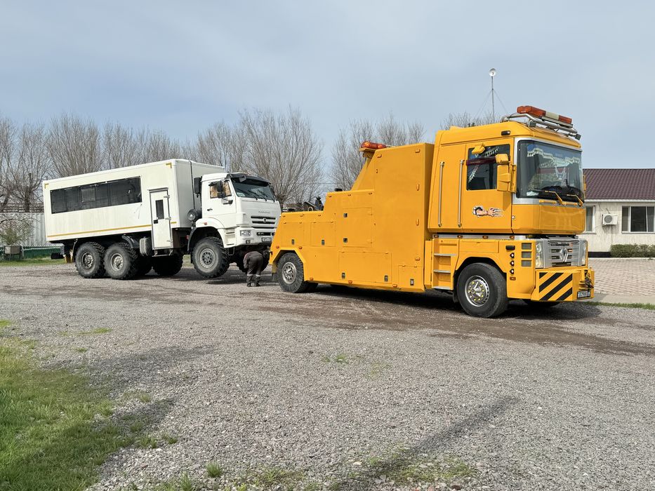 Грузовой эвакуатор