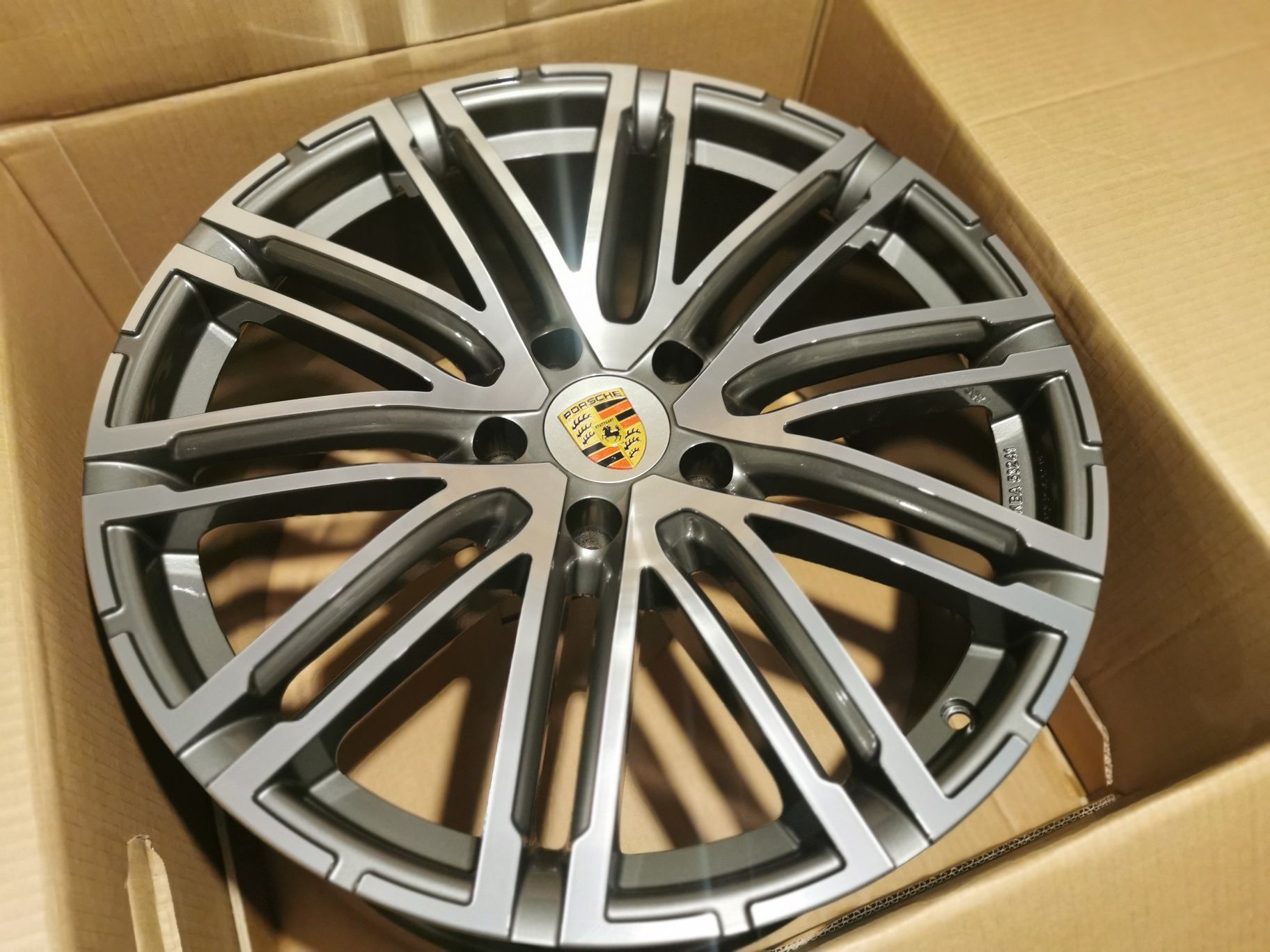 Vand jante de aliaj pentru Porsche Cayenne pe 20 marca Gmp model Targa