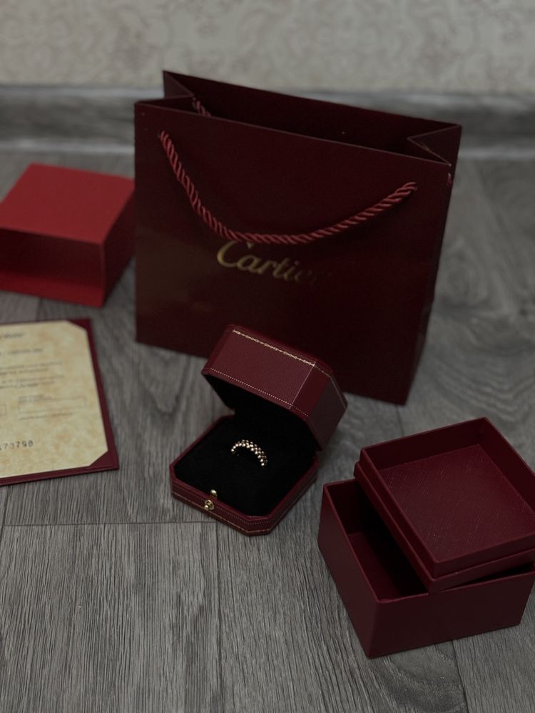 С сертификатом Cartier