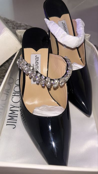 Pantofi jimmy Choo pe comanda
