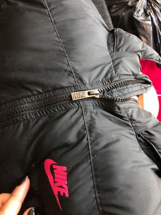 Яке Nike за момиче