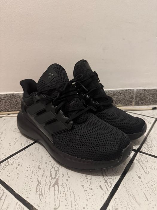 Adidas Ultimashow 2.0 Mens Trainers