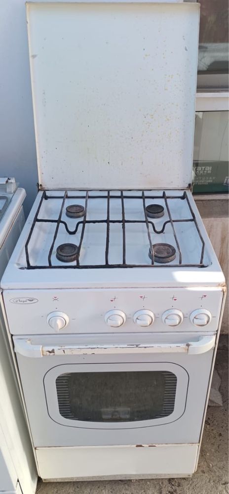 Газовая плита продаётся