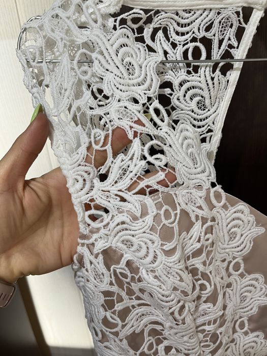 Официална рокля размер 40