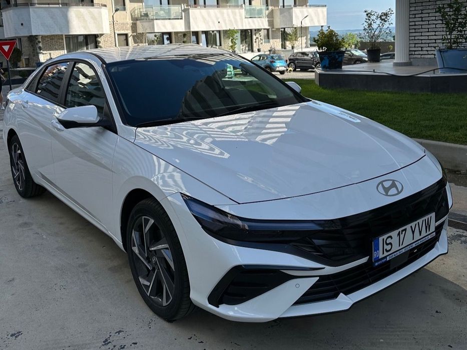 Hyundai Elantra Hyundai Elantra 2024 EXCLUSIVE