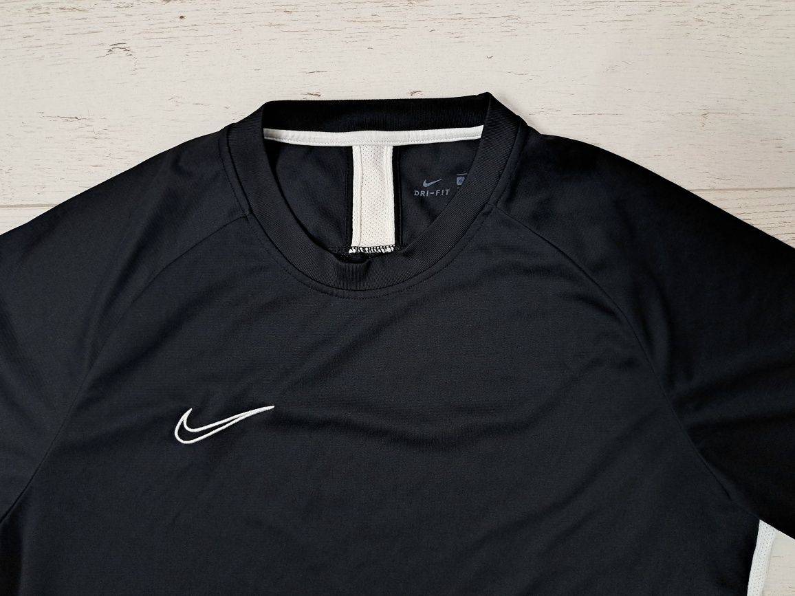 Nike Dry Fit-Ориг. Тениска