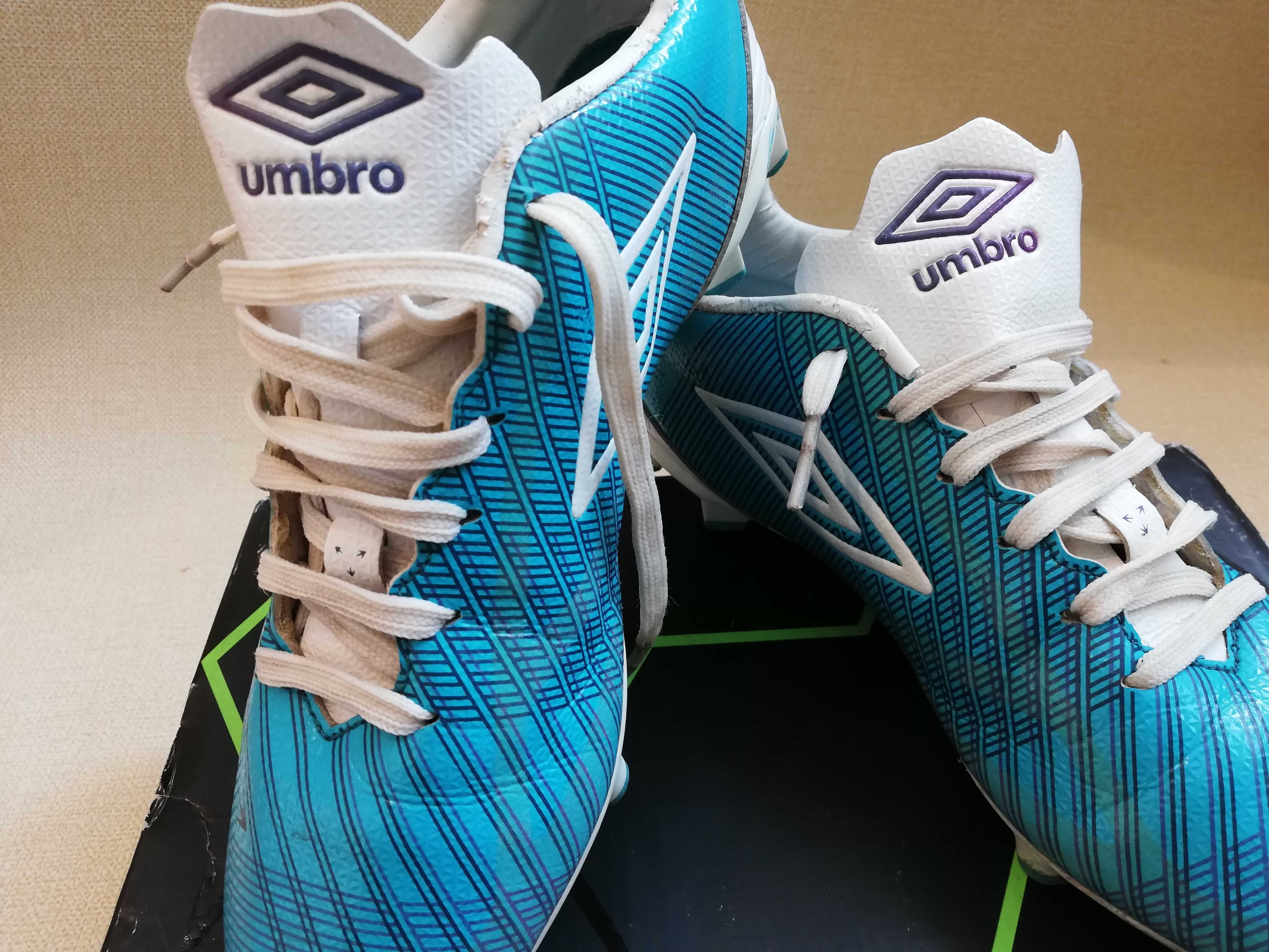 Футболни обувки UMBRO 38 номер