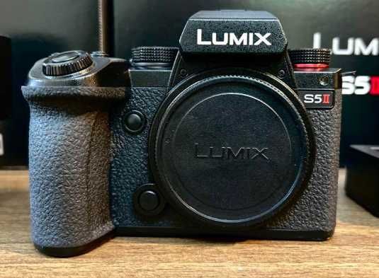 Lumix S5 B/U va Yangi