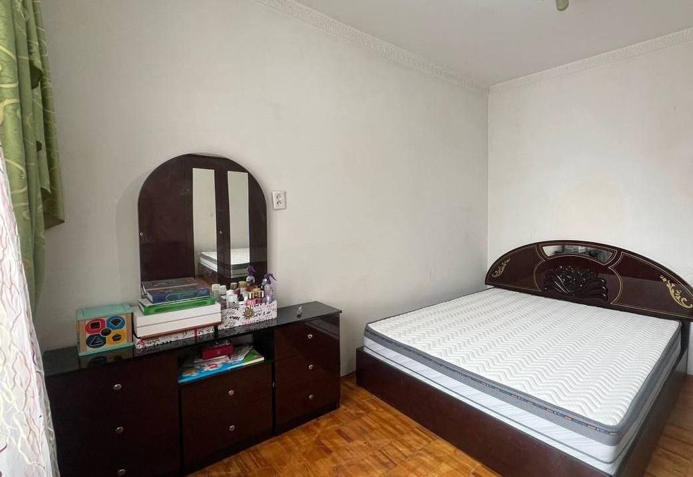 Сдаётся 2 комнатная квартира на Карасу-2 возле 208 школы