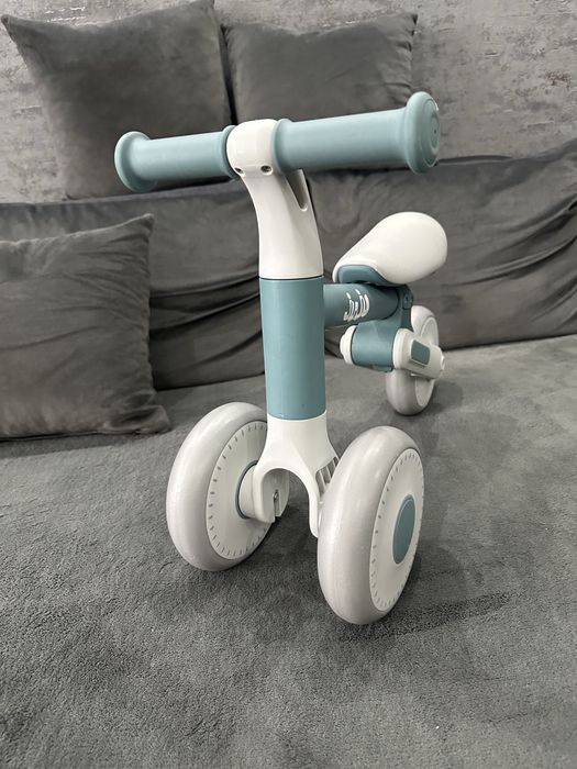 Bicicleta balans fara pedale Juju Dody, Albastru