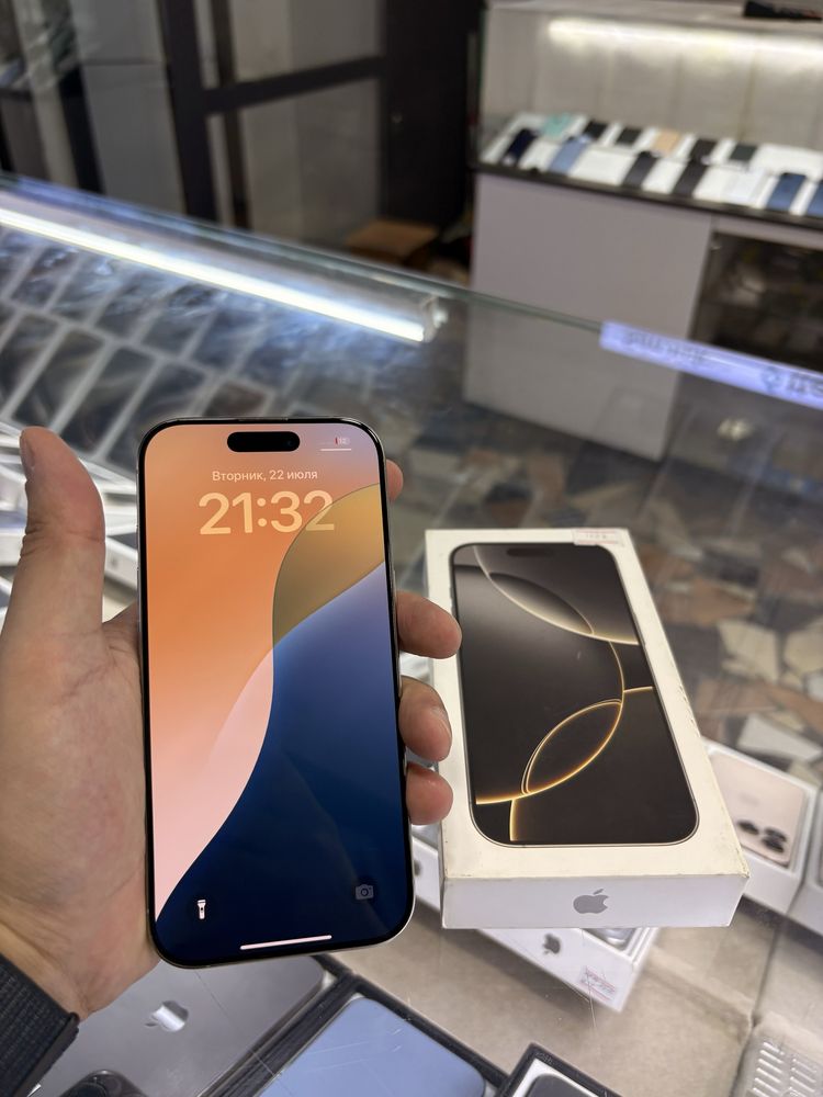 iPhone 16 Pro 128 gb natural