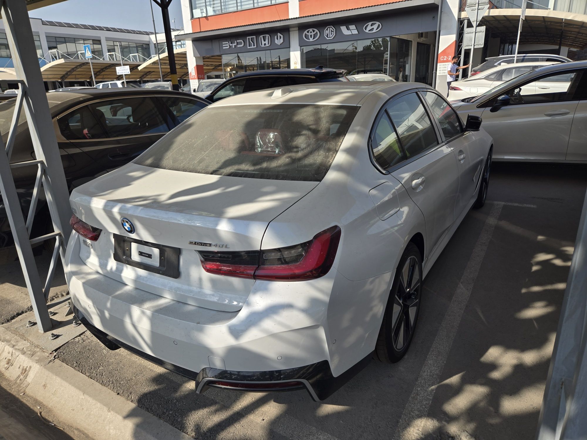 Bmw i3, 40L night sport