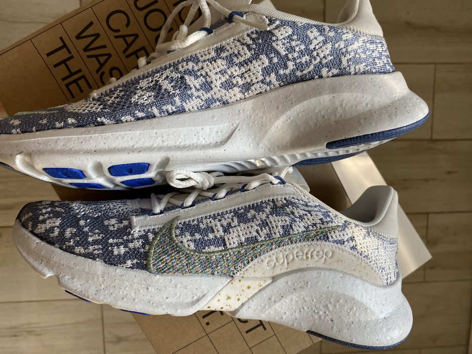 Adidasi superbi, damă, Nike, NOI, marimea 40, 26cm