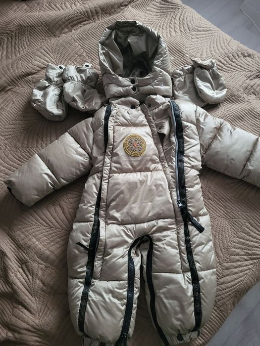 Продам зимний комбинезон на девочку, 80 см