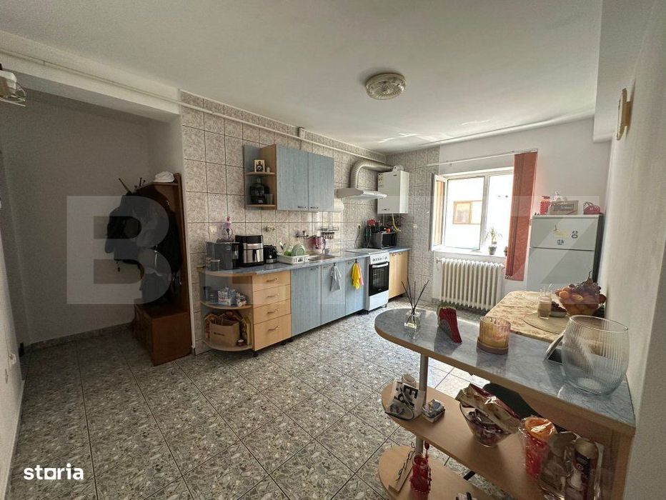 Apartament 1 camera, spatios 44m2, parcare, boxa subsol, Manastur