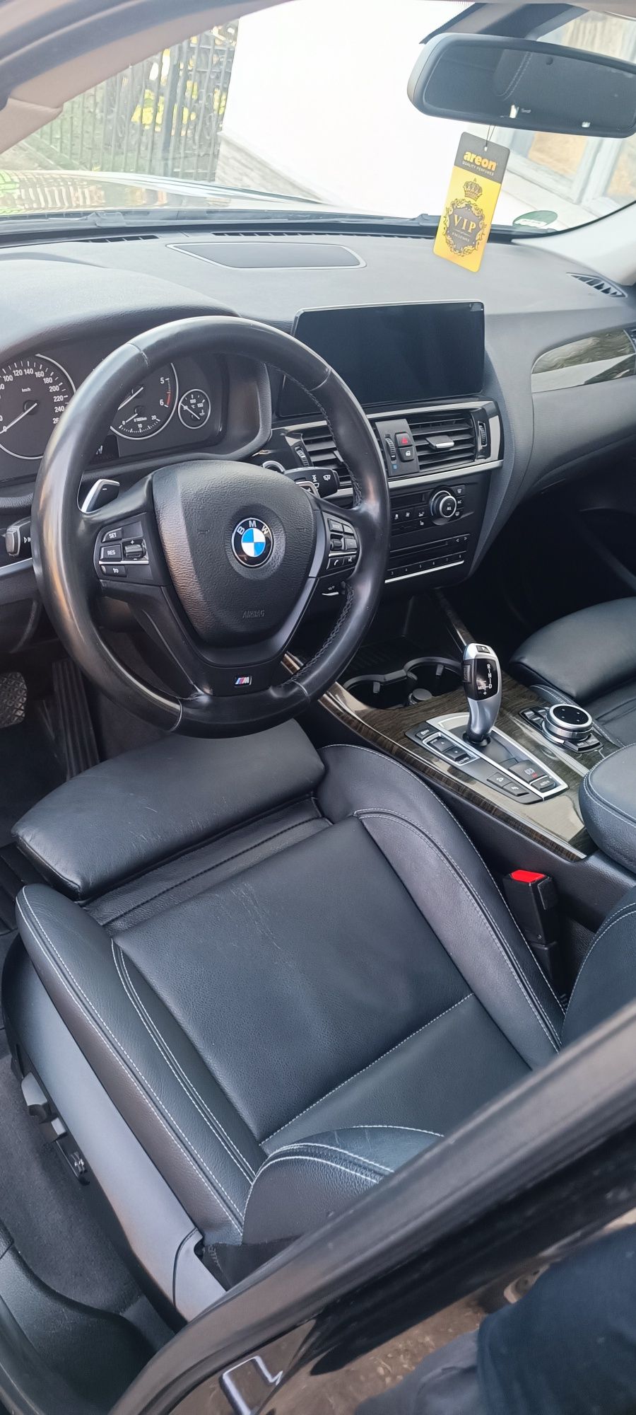 Volan BMW x3 F25 cu padele
