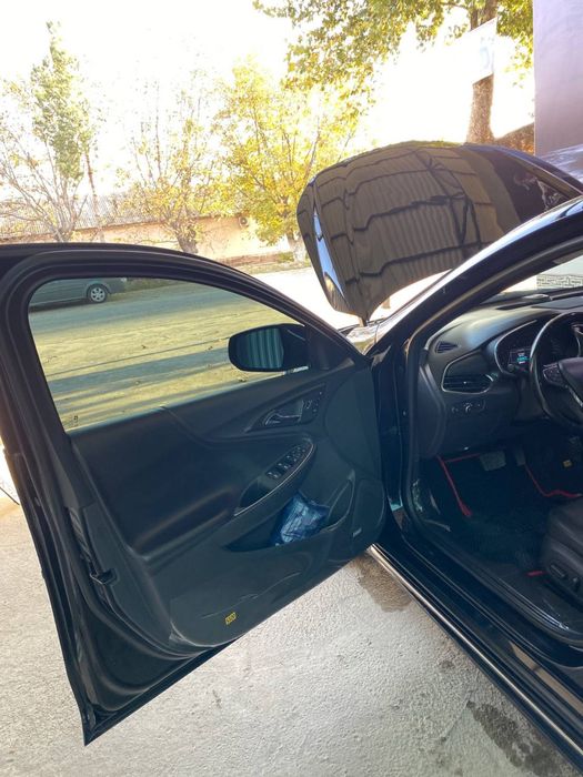 Malibu 2 qora 2.4 Atmosferniy Sotiladi