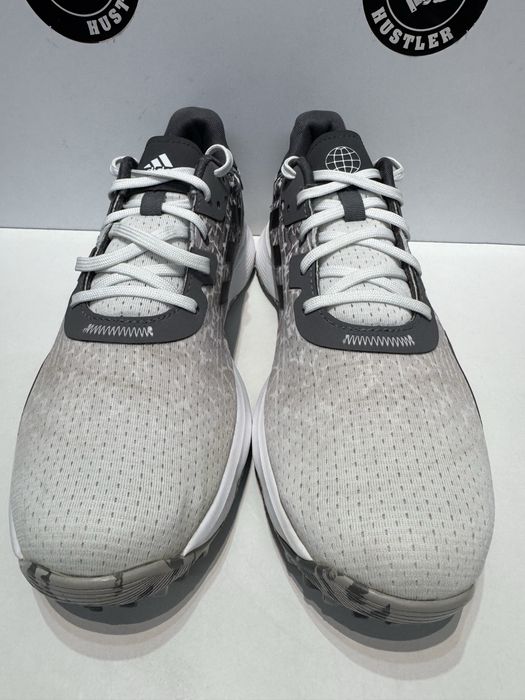 Маратонки ADIDAS .Номер 44