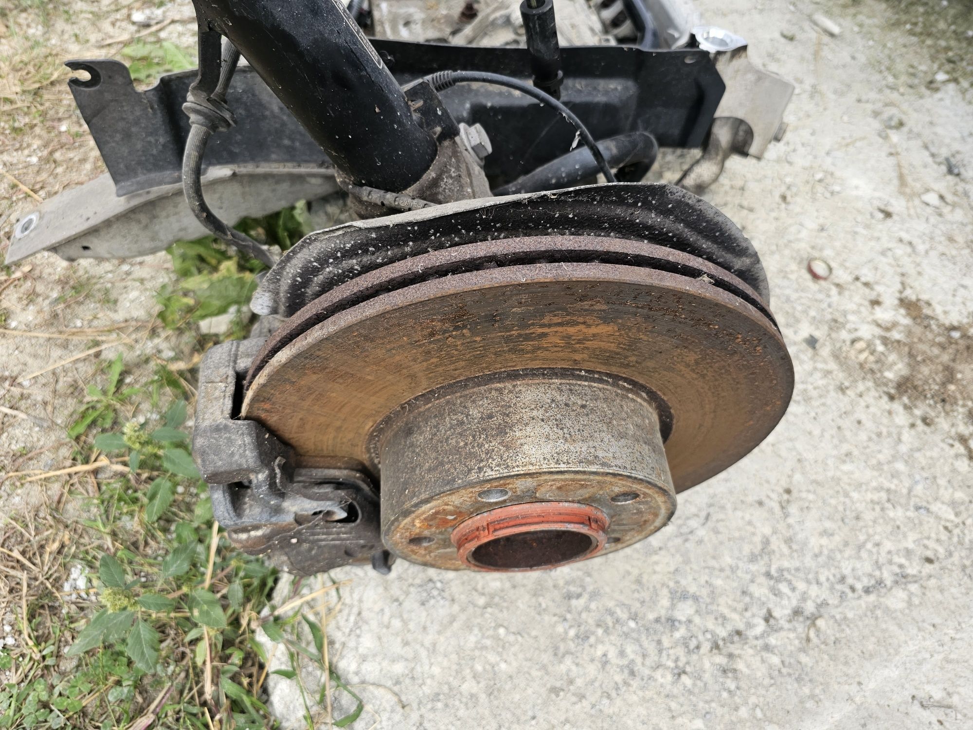 Discuri frana fata si spate bmw seria 3 e90, e91,e92 ,e93 Lci