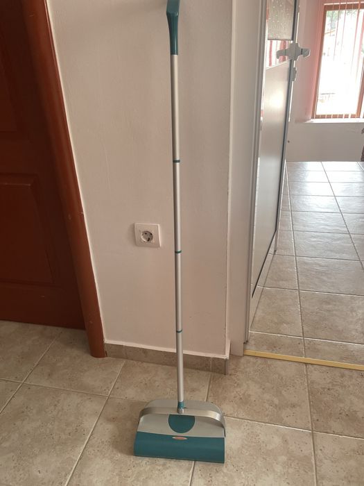 Ръчна подочистачка