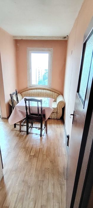 Просторен тристаен апартамент в кв.Бадема,гр.Хасково