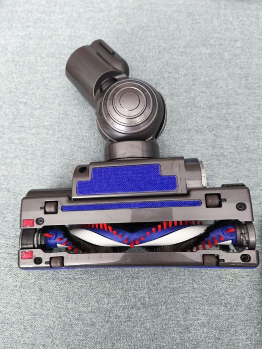 Vând perie aspirator Dyson