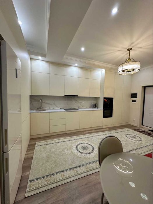 Сдаётся кв ор-р Ц-2 Рынок Алайский 2/3/9 ро-н Мирзо-Улугбекский 521