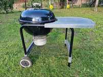 Weber Performer 57 cm gratar pe carbuni