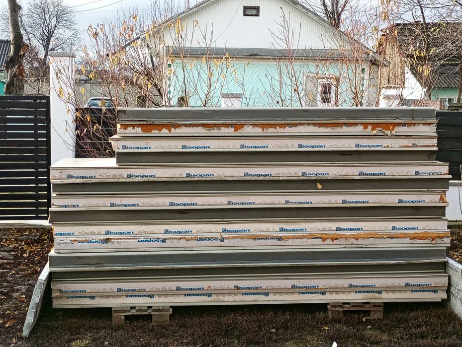 Panouri sandwich termoizolante