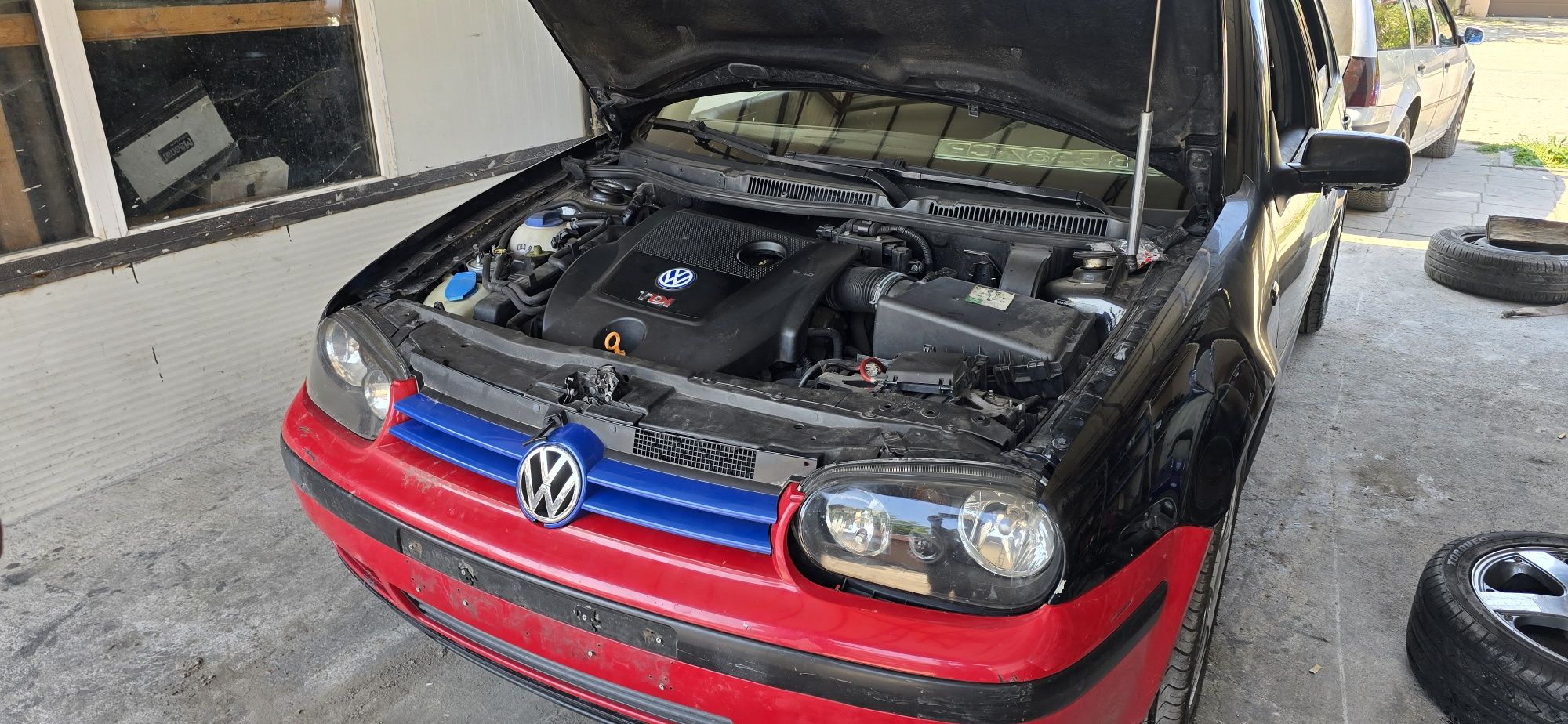 Продавам Golf 4 1.9 131 коня на части