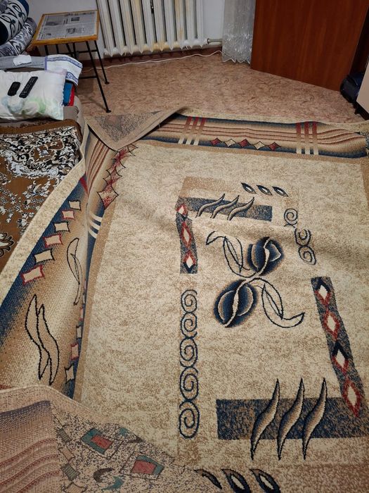 продаётся палас в отличном состоянии