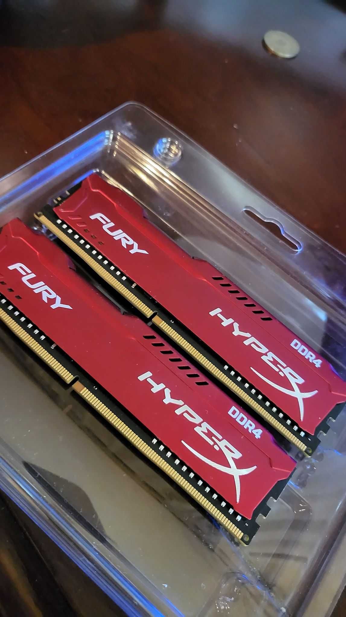 Memorie HyperX Fury Red 8GB DDR4 2400MHz CL15 (Doua bucatii)
